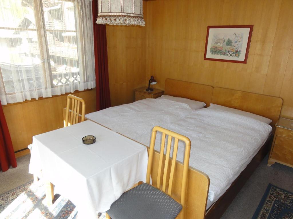 ホテル シーマ ツェルマット 部屋 写真